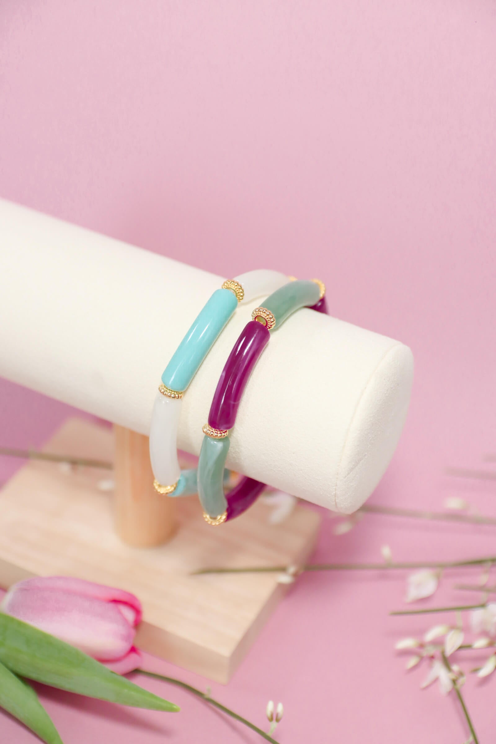 Bracelet élastique blanc et turquoise - perles tubes